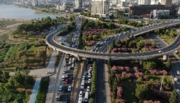 İzmir’de araç sayısı arttı
