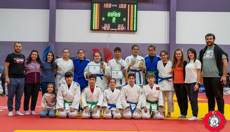Manisalı judocu Hira Kılkış, Türkiye şampiyonu oldu