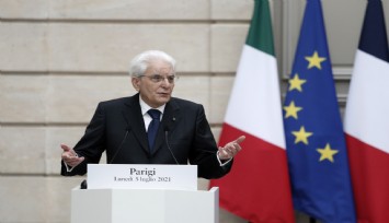 İtalya'da Mattarella yeniden cumhurbaşkanı seçildi