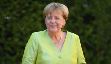 Merkel'e UNESCO Barış Ödülü