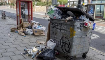 İzmir'de sır ölüm... 10 ton çöp didik didik arandı!