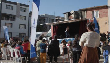 İzmir’i bayram coşkusu sardı