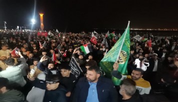 İzmir'de Gazze için kalabalık protesto