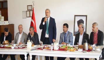 Karaoğlu’ndan Bucalı muhtarlara özel iletişim sözü