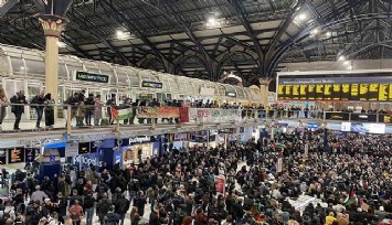 Londra’da tren istasyonunda Gazze’de ateşkes için oturma eylemi