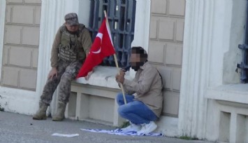 Başına tabanca dayayan şahıs tutuklandı