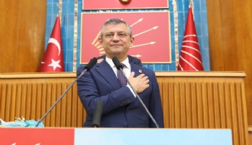 Özel’den iki başkana büyük övgü: Muğla ve Çanakkale Büyükşehir Belediye Başkanlarına TBMM’de jübile