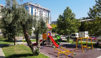 İzmir’in en güzel parkları Bayraklı’da