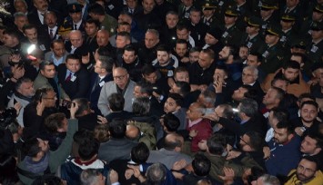 Manisa’da şehit cenazesinde Özel’e tepki