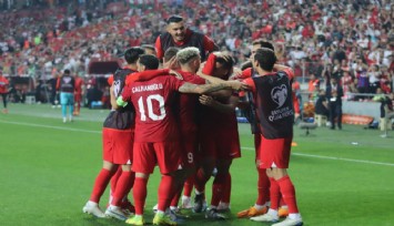 Türkiye, Galler'e geçit vermedi: 2-0