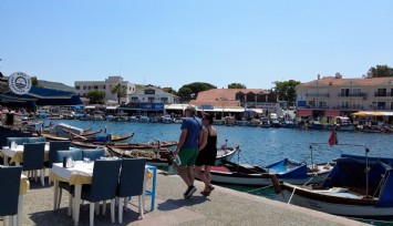 İzmir'in gözde tatil merkezlerinden Foça Kurban Bayramı’na hazır