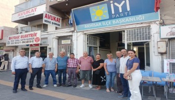 İYİ Parti Akhisar'da 14 kişi istifa etti