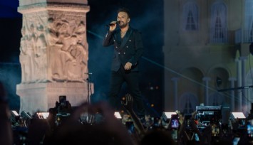 Tarkan konserinin İzmir’e katkısı 100 milyon lira