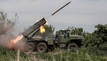 Ukrayna, Chonhar ve Genichesk köprülerini vurduğunu doğruladı