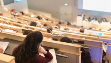 İzmir'de eğitim gören üniversite öğrencisi barınma sorunu yüzünden memleketine döndü