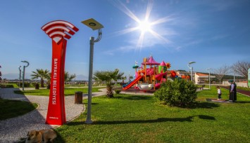 Bayraklı'ya 21 yeni park