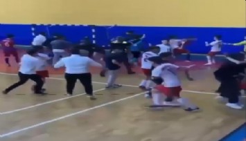 Futsal müsabakası meydan kavgasına döndü