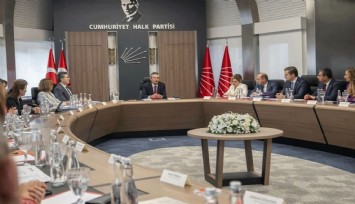 CHP MYK başladı: Tek gündem İzmir adayları