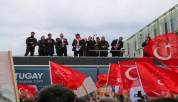 CHP'nin İzmir Büyükşehir Belediye Başkan adayı Tugay'dan ''elleri temiz yönetim'' sözü