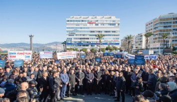 Soyer'den miting gibi tören: 'İlk sözümüz de, son sözümüz de, son nefesimiz de İzmir'