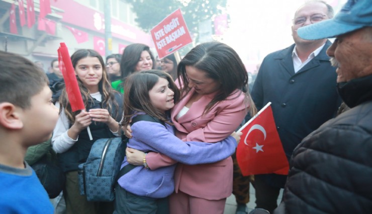 Efes Selçuk Belediye Başkanı Sengel:'Bütçemizin çok üstünde işler çıkardık'