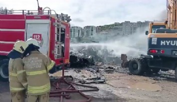 İzmir'de beyaz eşya deposunda yangın