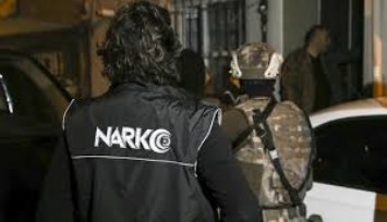 İzmir dahil 55 ilde NARKOÇELİK-10 Operasyonu: 250 zehir taciri ve sokak satıcısı yakalandı