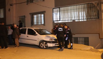 İzmir'de cinnet geçiren baba 1 kızını öldürdü, 1 kızını yaraladı