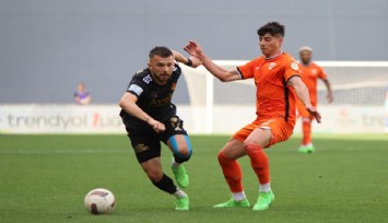 Altay, Adanaspor'a evinde 2-0 kaybetti