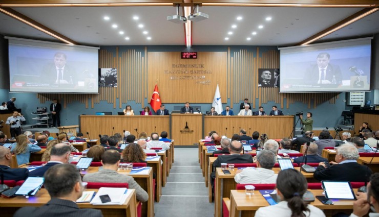 Başkan Tugay: Her ay farklı ilçede meclis toplantısı yapılacak