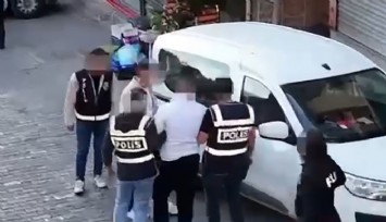 İzmir'de aranan şahıslara baskın: 124 adrese yapılan operasyonda 77 kişi yakalandı