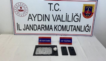 İzmir’den Aydın’a uyuşturucu sevkiyatına Jandarma engeli