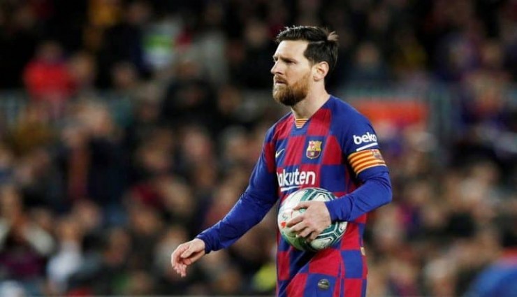 Messi’nin Barcelona’ya transferini belgeleyen peçete 890 bin avroya satıldı