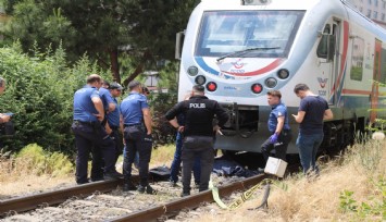 Tren yolundan karşıya geçmek isteyen kadına tren çarptı