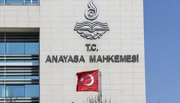 AYM'den Erdoğan'a: Kararname ile Merkez Bankası başkanı atanamaz