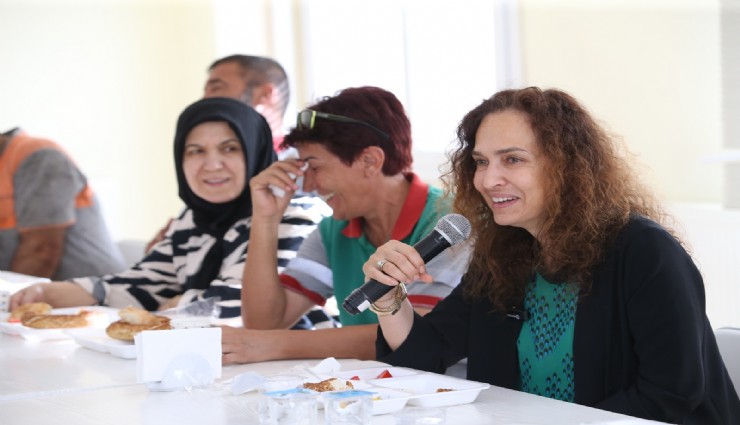 Başkan Ünsal’dan temizlik işçileriyle birlik buluşması