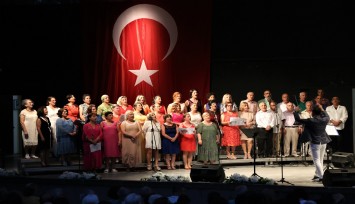 Bornova’da Türkülerle Yaza Merhaba