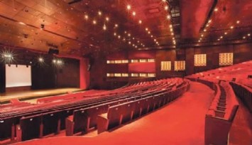 Büyükşehir Belediyesinden Şehir Tiyatroları açıklaması: Ankara ve İstanbul’daki yönetsel yapılara uygun yönetmelik hazırlanacak