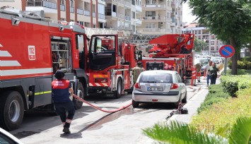 İzmir Park AVM'de korkutan yangın, AVM boşaltıldı