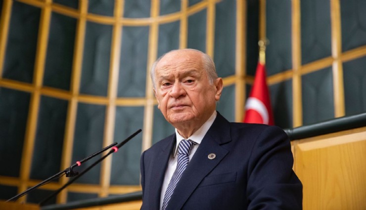 Bahçeli'den Yunan şarkıcı Vandi'ye sert tepki