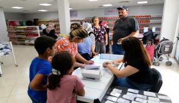 Bornova'da İlk Kent Market kapılarını açtı