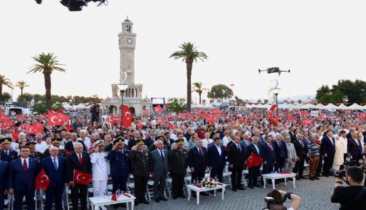 İzmir'de 15 Temmuz şehitlerini anma günü