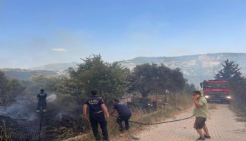 Manisa Büyükşehir İtfaiyesi'nden Bornova'daki yangına destek