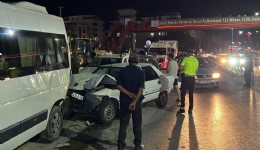 Manisa'da zincirleme kaza: 9 yaralı