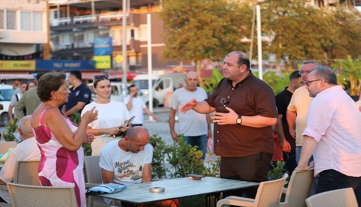 Başkan Çiçek, gece pazarı esnafını dinledi