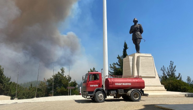 Çanakkale’de yangın: Conkbayırı ve 57. Alay Şehitliği ziyarete kapatıldı