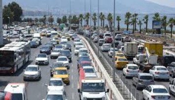 İşte İzmir’de trafiğe kaydı en çok artan otomobil markası: Toplam araç sayısı 1 milyon 889 bin 500 oldu