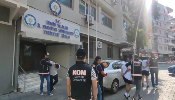 İzmir'de iş yerlerini kurşunluyorlardı; Polis ekipleri kıskıvrak yakaladı