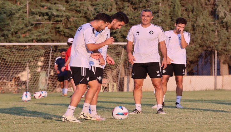 İzmir'in köklü takımı Altay'da yaş krizi: Teknik direktörden büyük 4 oyuncu var