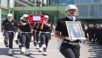 Batı Şeria'da İsrailli askerlerin öldürdüğü Ayşenur için İzmir'de tören